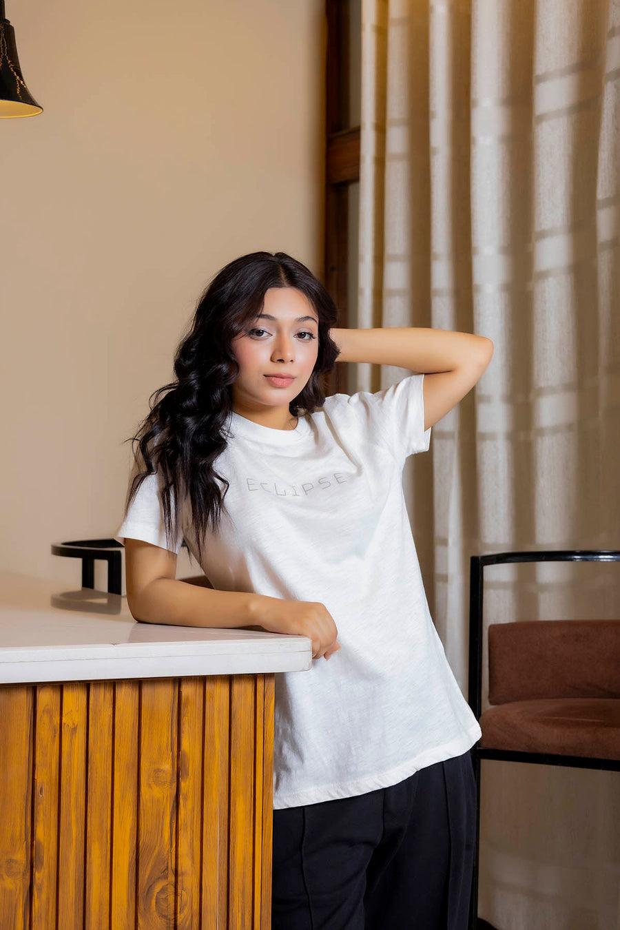 Slim Fit Essential Crew Tee | WOMEN | EGG WHITE